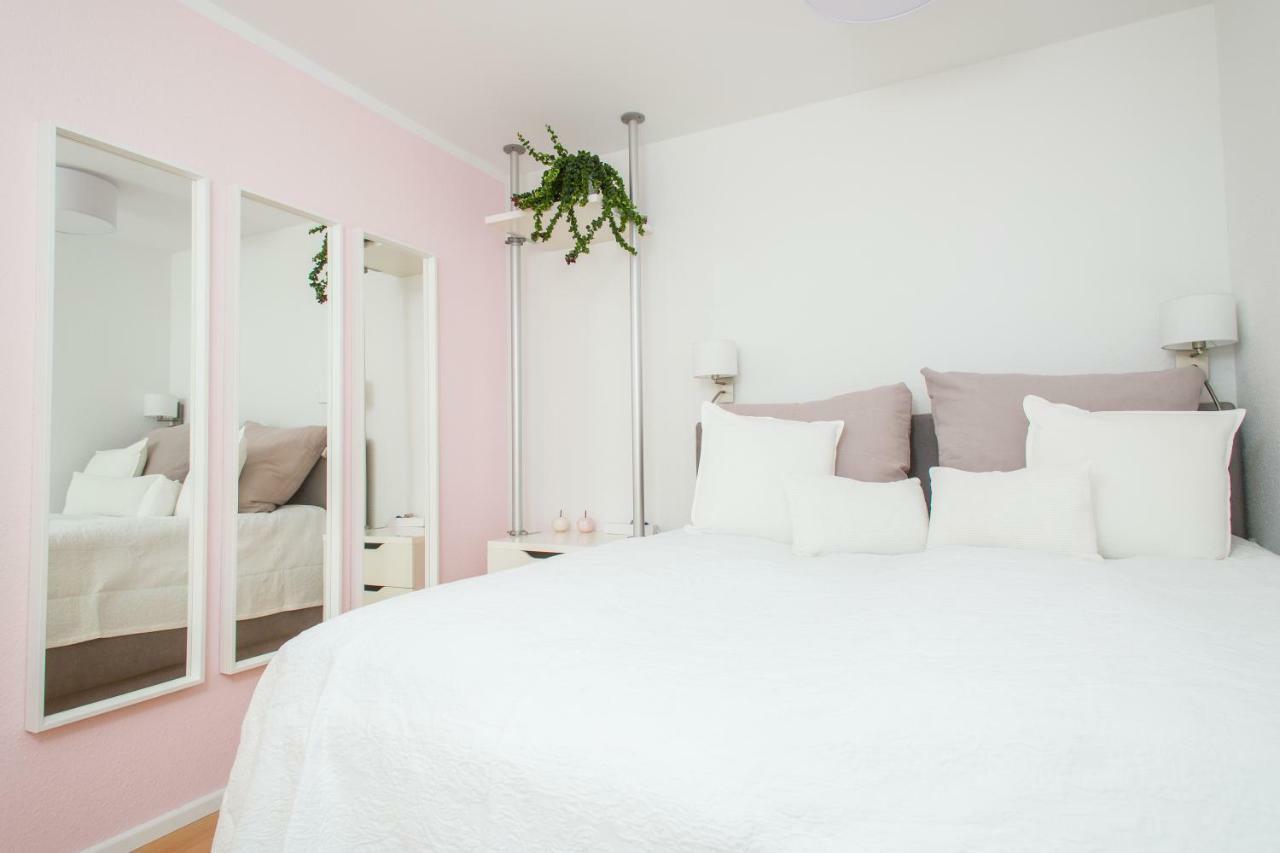 Cute & Cozy Apartment วิสบาเดน ภายนอก รูปภาพ
