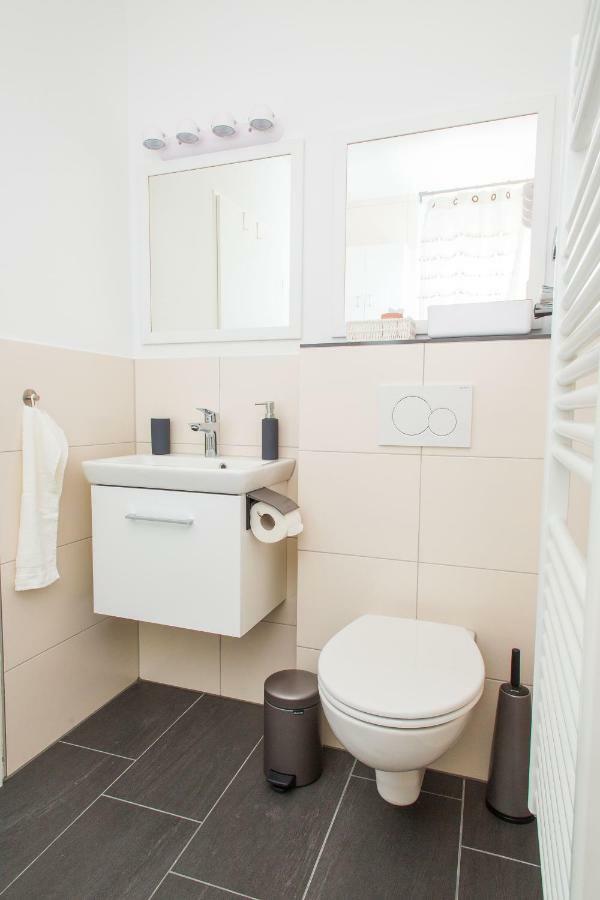 Cute & Cozy Apartment วิสบาเดน ภายนอก รูปภาพ